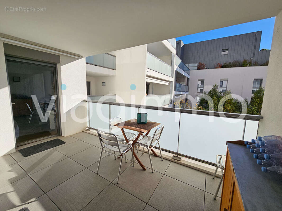 Appartement à LYON-8E