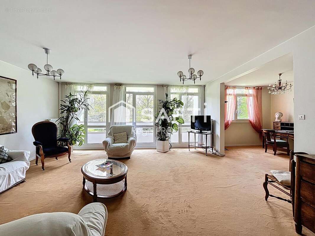 Photo 2 - Appartement à SAINT-ETIENNE