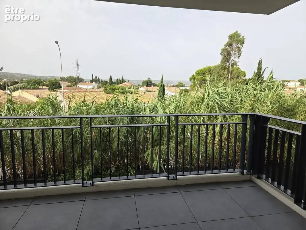 A vendre en exclusivite t2 de 50 m2 environ avec terrasse avec 2 places de parkings privatif - photo 5