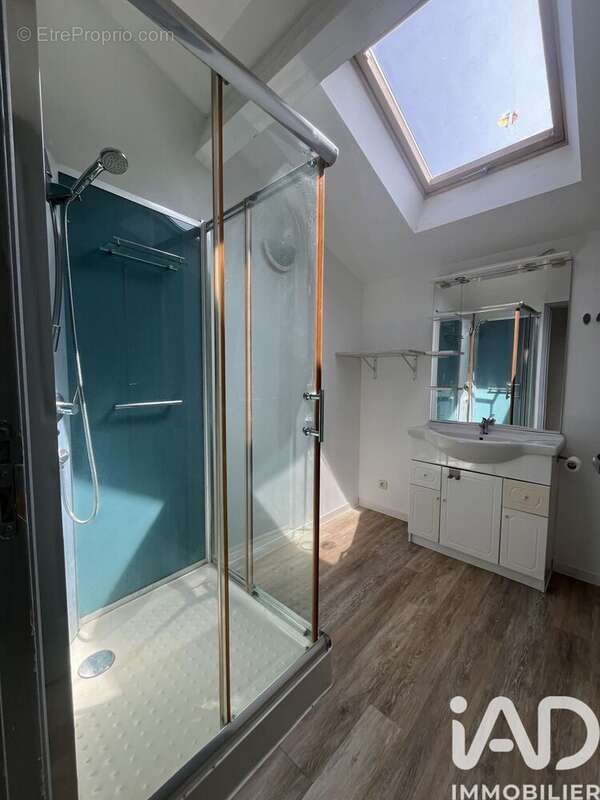 Photo 8 - Appartement à BAGNOLS-SUR-CEZE