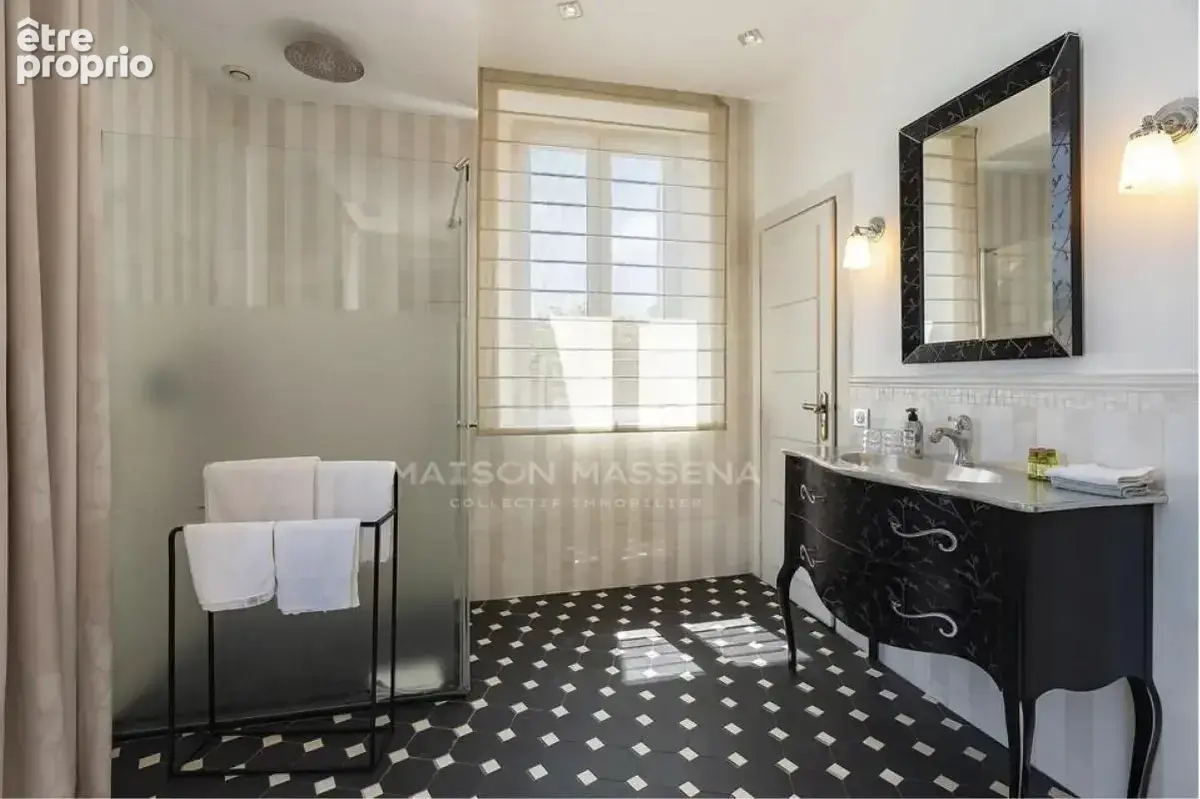 Vallauris – propriété belle époque, vue mer et art de vivre en cœur de ville - photo 16