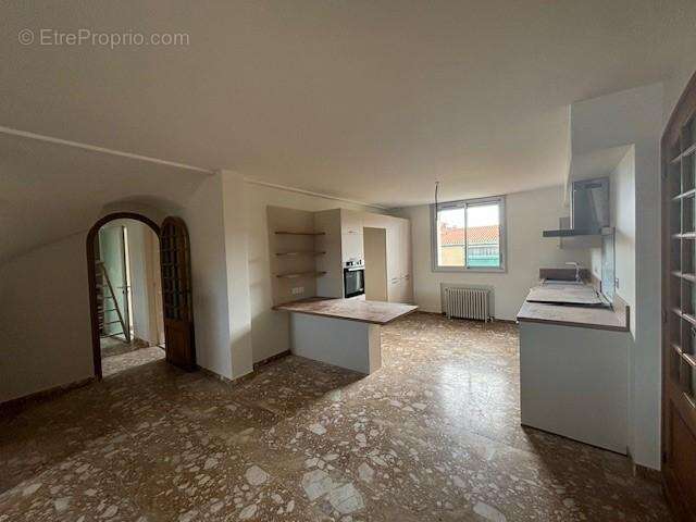   - Maison à TOULOUGES