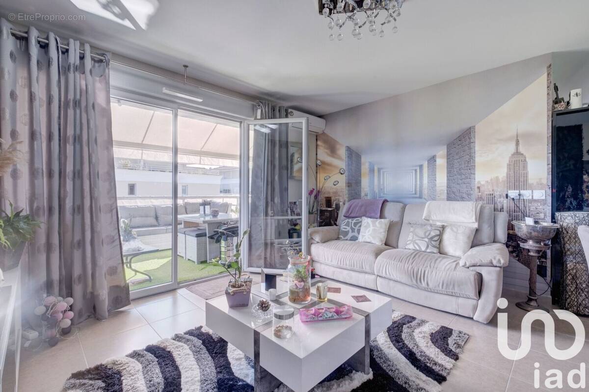 Photo 1 - Appartement à MANDELIEU-LA-NAPOULE