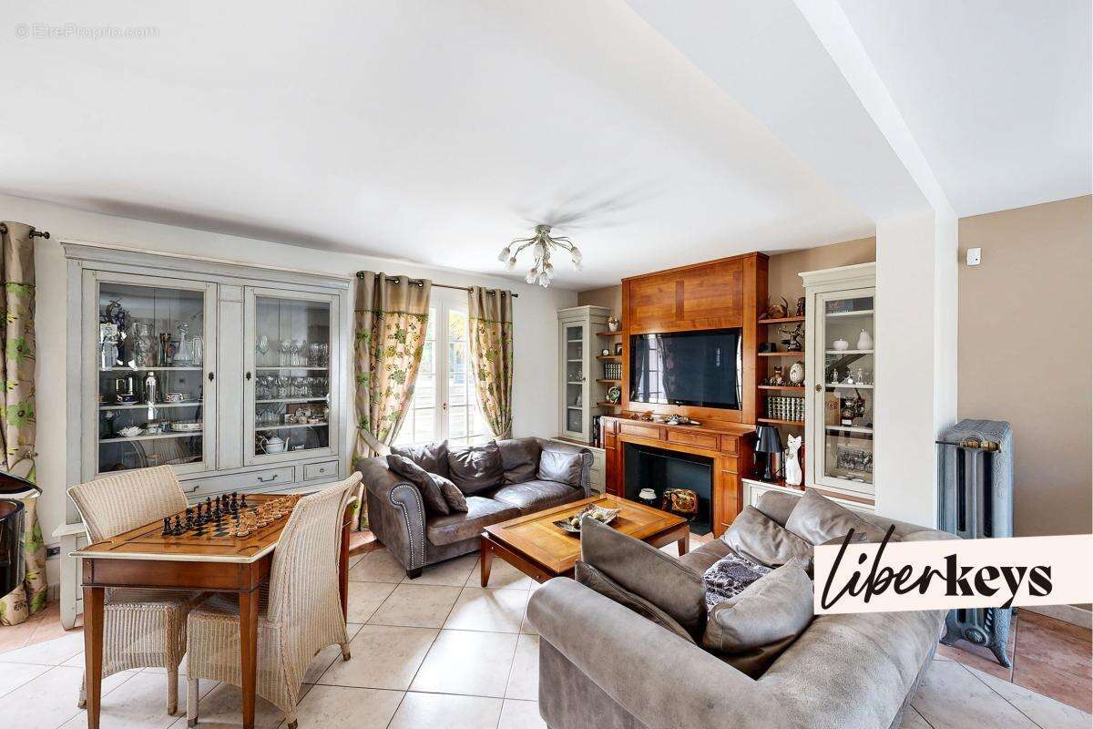 Maison à MAREUIL-LES-MEAUX