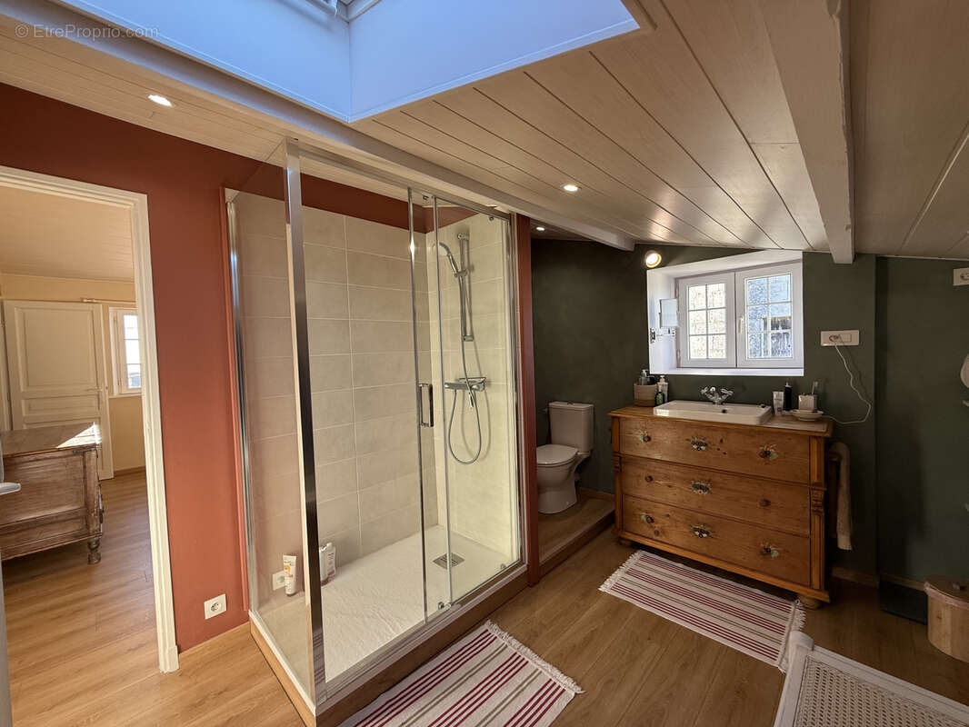 Maison à MORTAGNE-SUR-GIRONDE