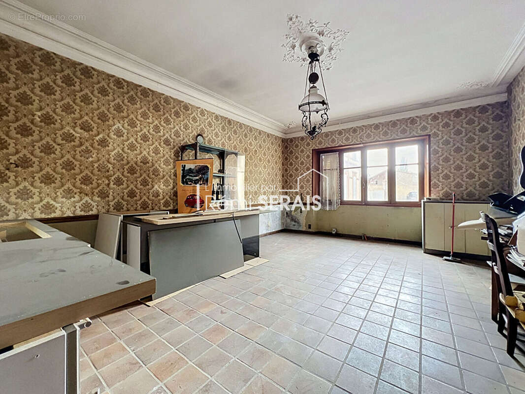 Maison proche Sees 5 pièces à rénover - photo 3