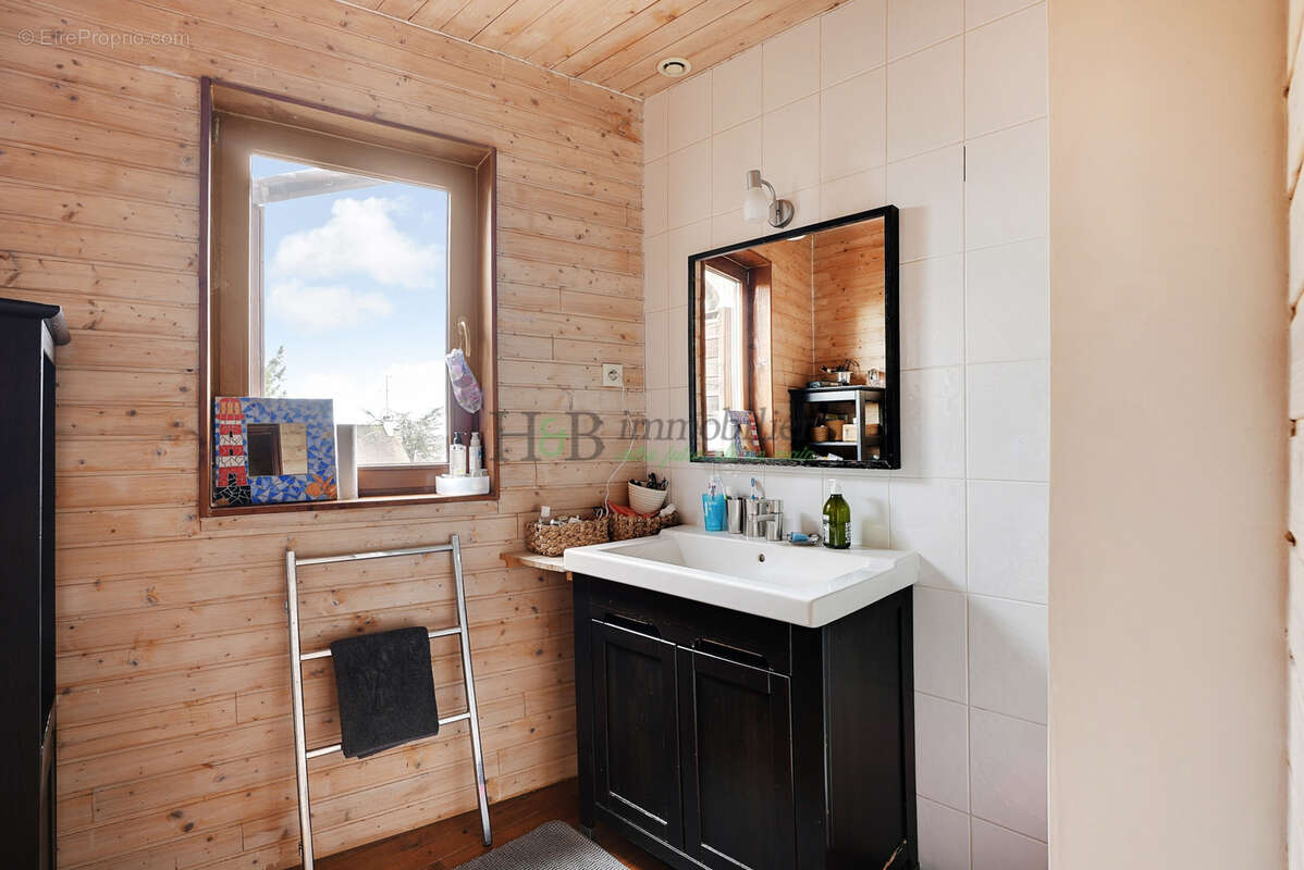 Maison à FONTENAY-SOUS-BOIS