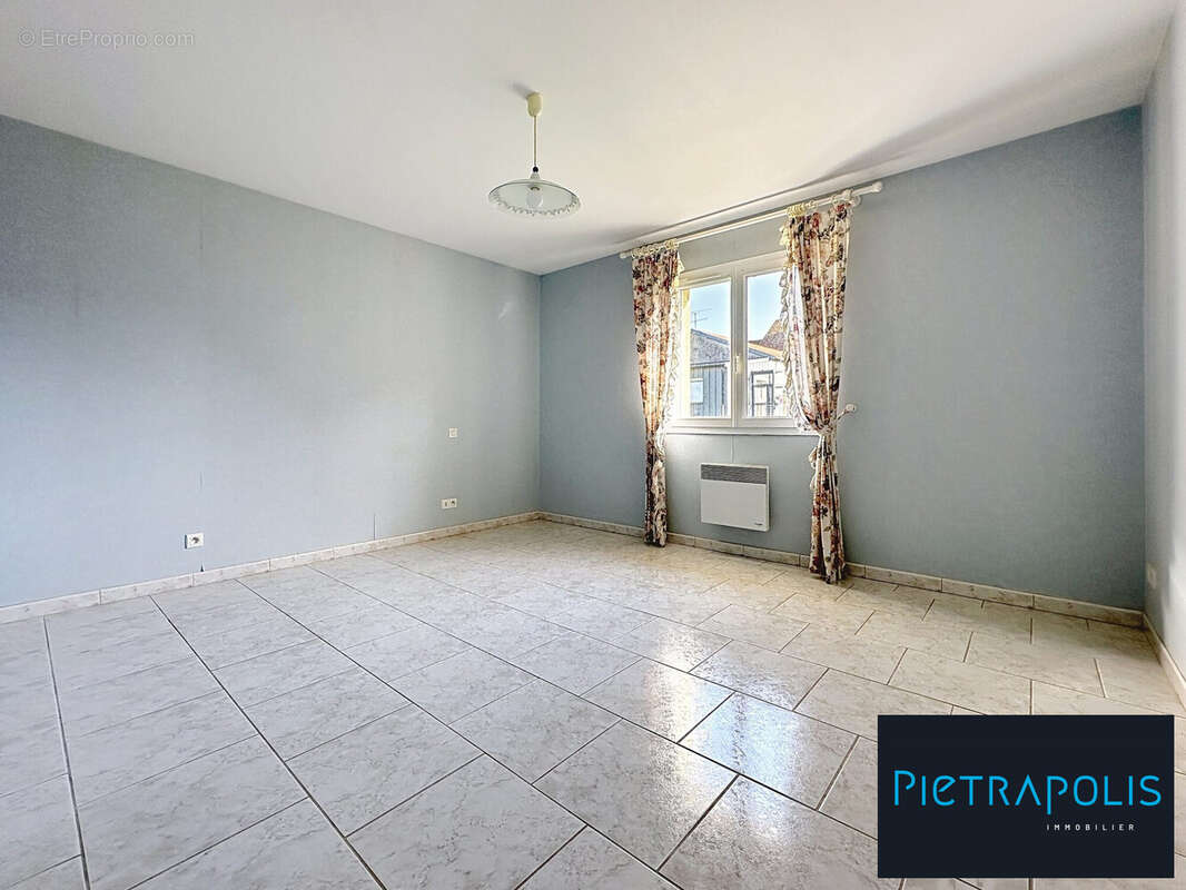 Maison 91 m² à Marbeville  - photo 4