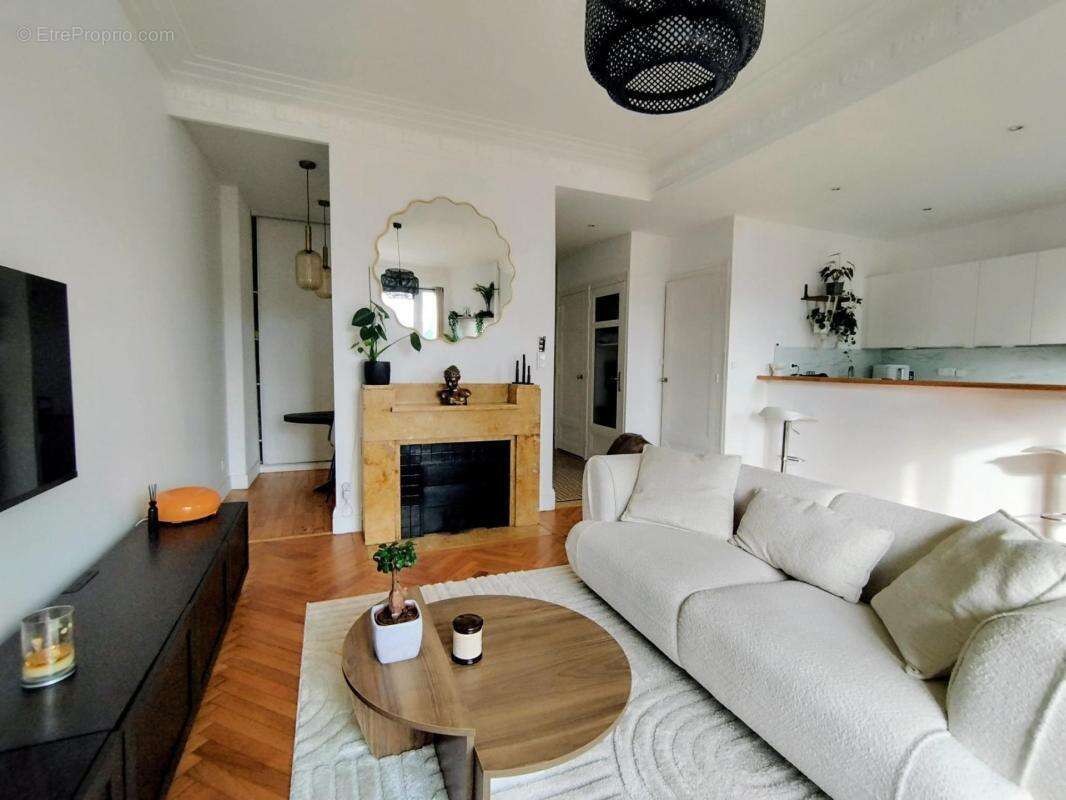 Appartement à SAINT-ETIENNE