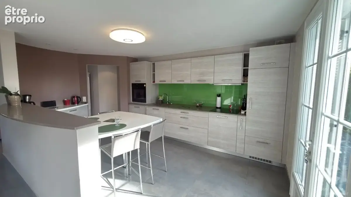 Maison familiale 7 pièces à vendre à Treillières - Secteur La Ménardais - photo 6