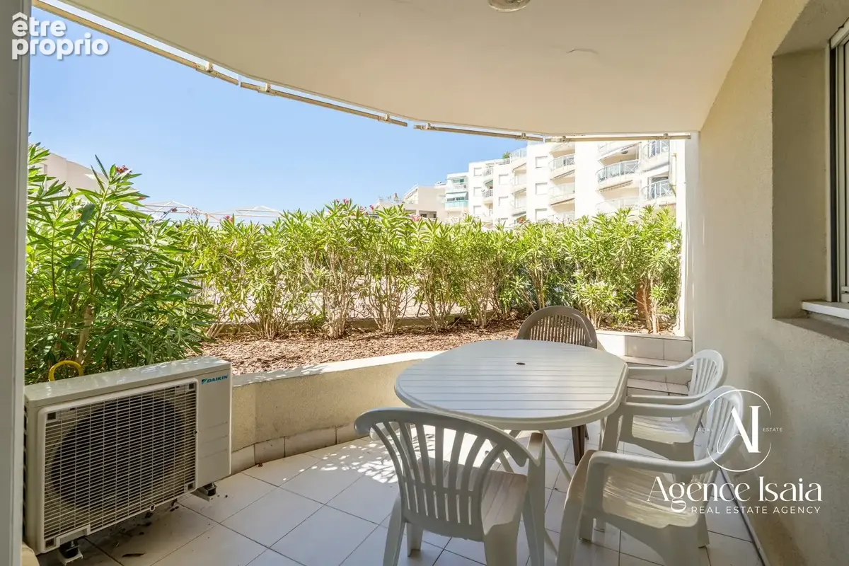 Photo Appartement à Cavalaire-Sur-Mer au prix de 210 000€