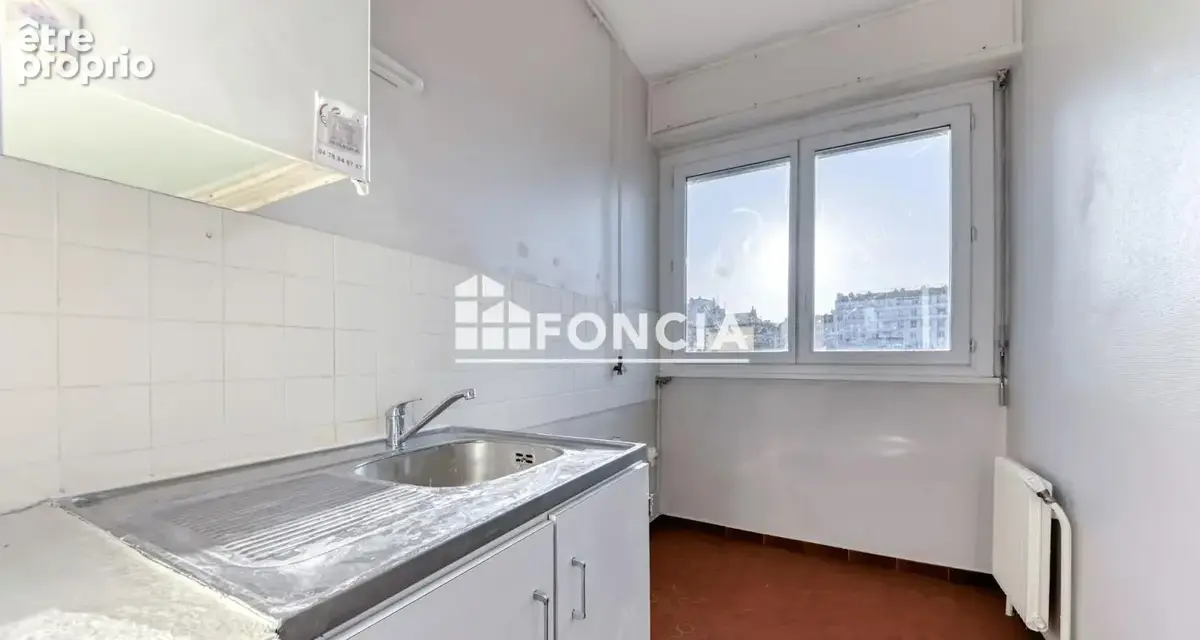Lyon 6 - T2 de 47 m2 - Balcon et parking privatif - photo 5