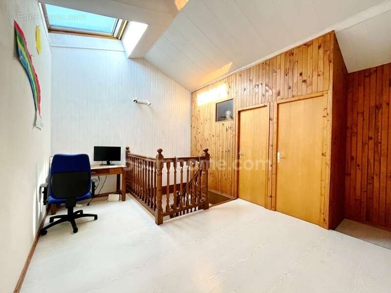 Maison à SAINT-LAURENT-DE-MURE