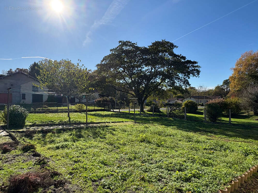 Maison à SAINT-YAGUEN