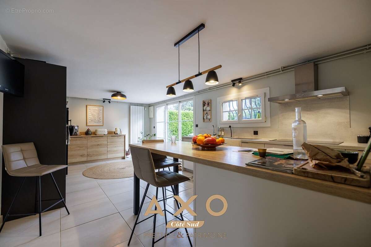 Maison à BOUC-BEL-AIR