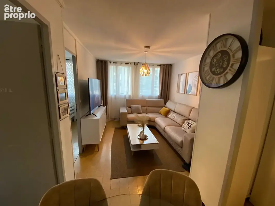 Appartement Marseille 3 pièce(s) 49.75 m2 - photo 2