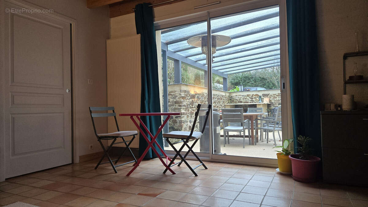 Maison à CHAMPTOCEAUX