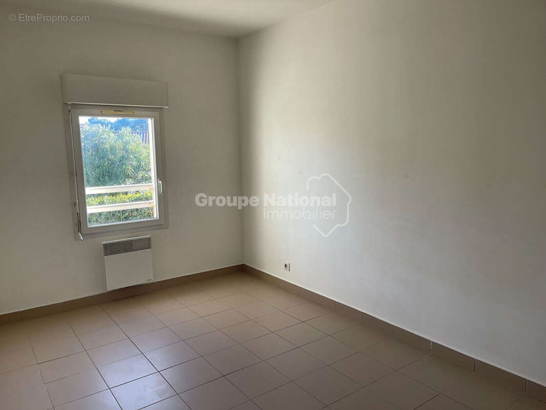 Maison à CHATEAUNEUF-LES-MARTIGUES