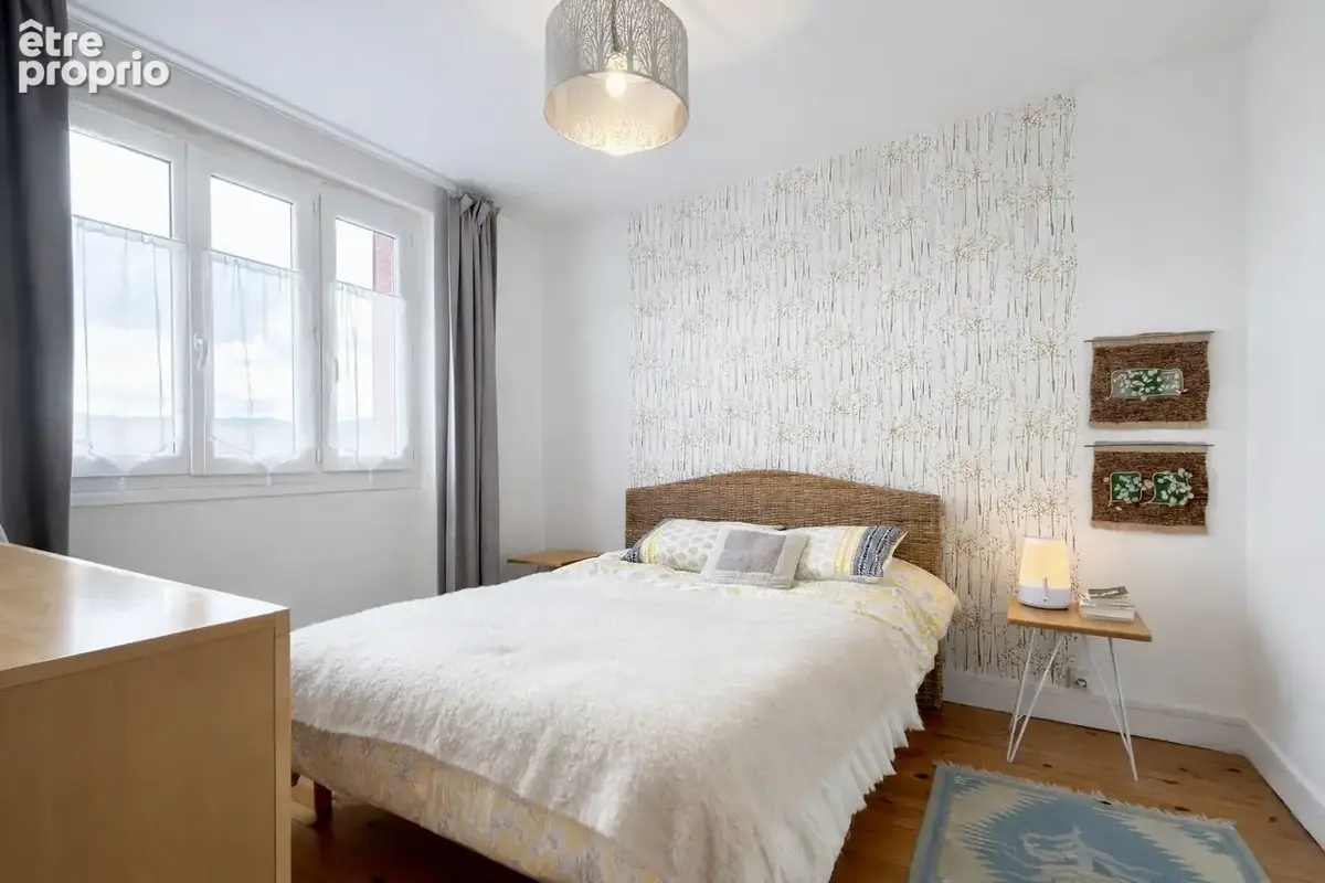 Appartement 3 pièces 63 m² à vendre à Clermont-Ferrand (63100) - photo 3