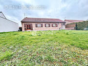 Maison à MONCHECOURT