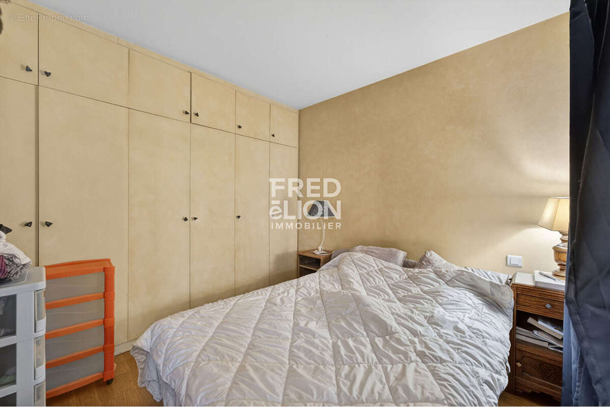 Appartement à PARIS-19E