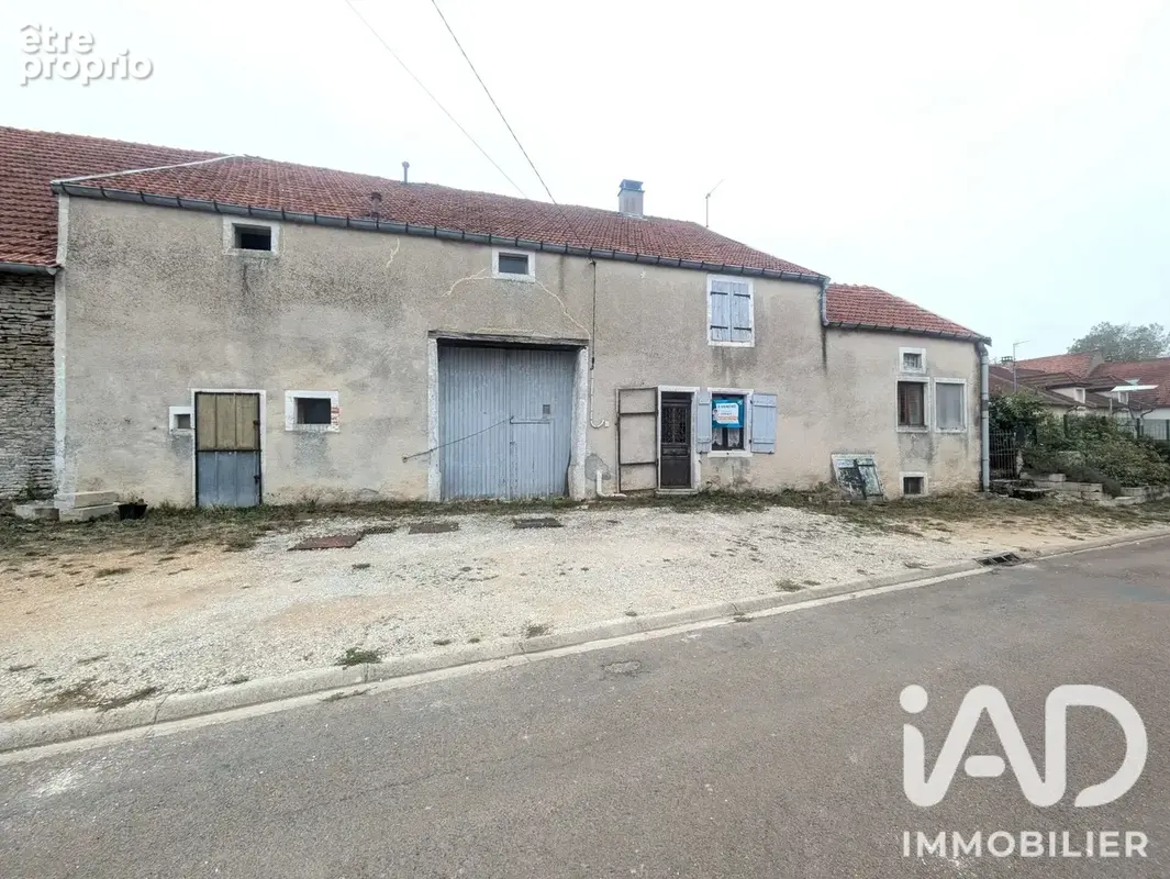 Photo 1 - Maison à FAVEROLLES