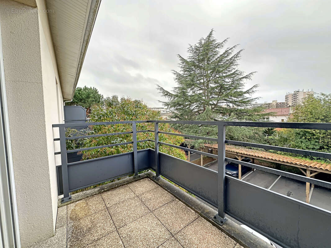 Appartement à LE BOUSCAT