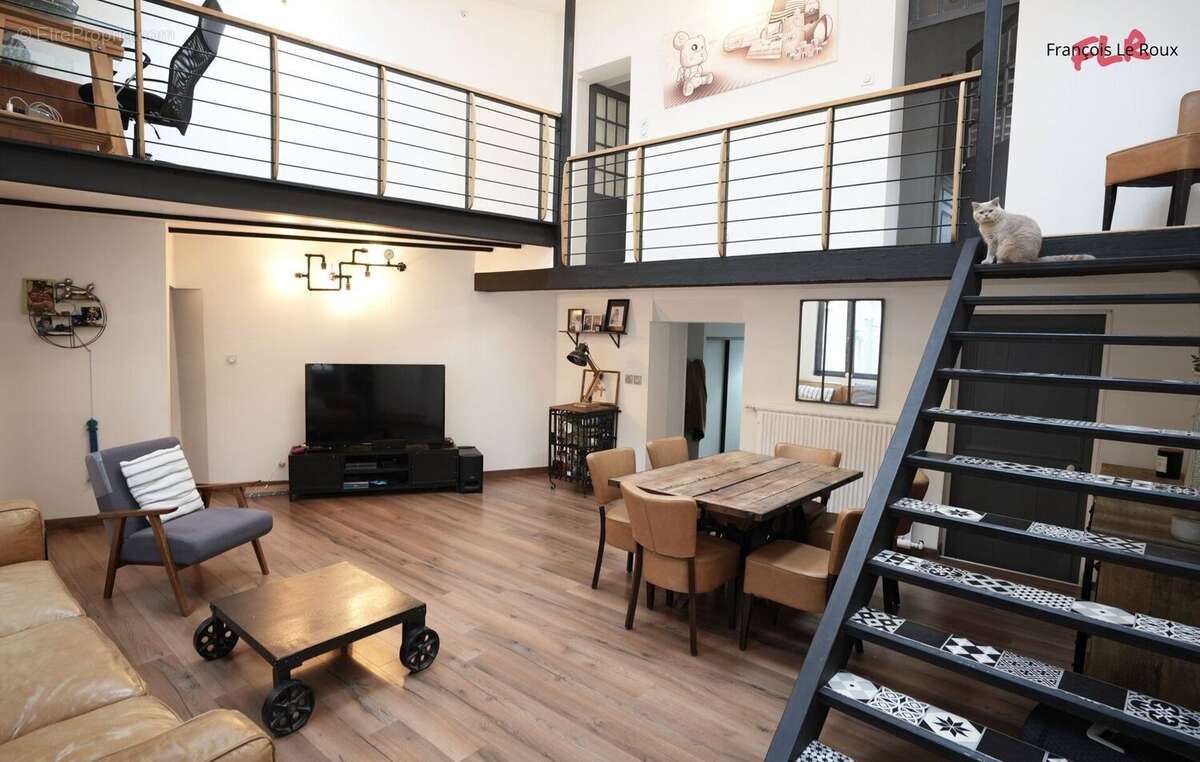 Maison à BENNECOURT