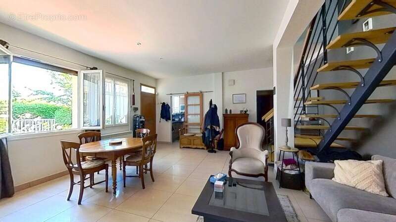Appartement à MARLY-LE-ROI