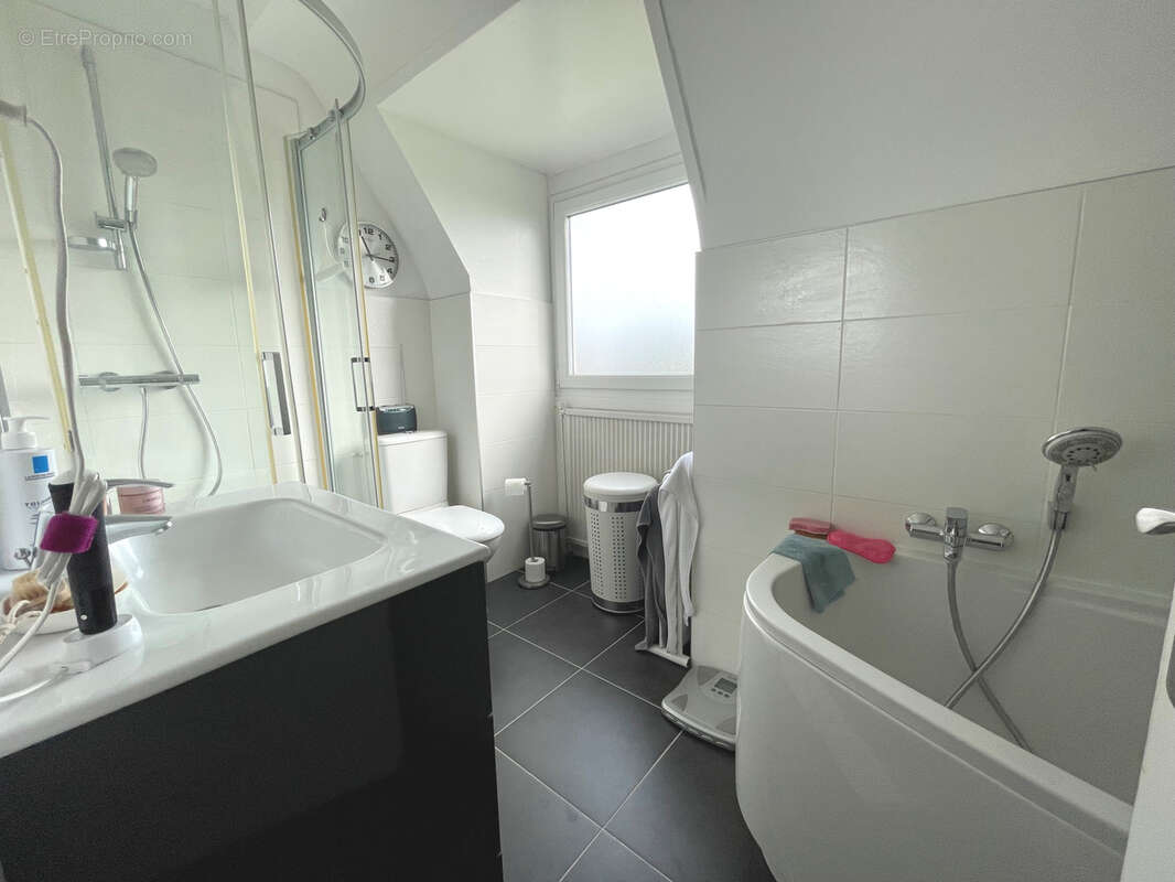 Maison à SAINTE-MARIE-CAPPEL