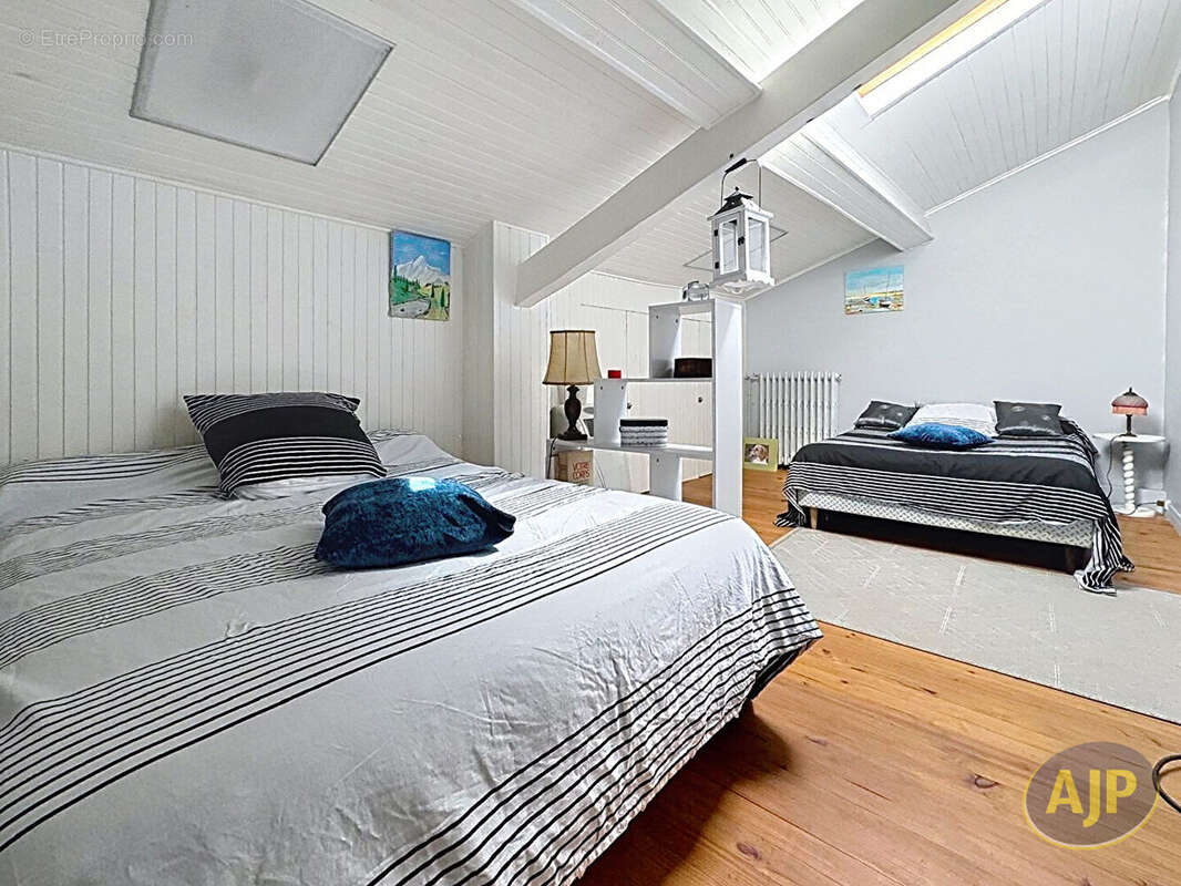 Maison à CISSAC-MEDOC