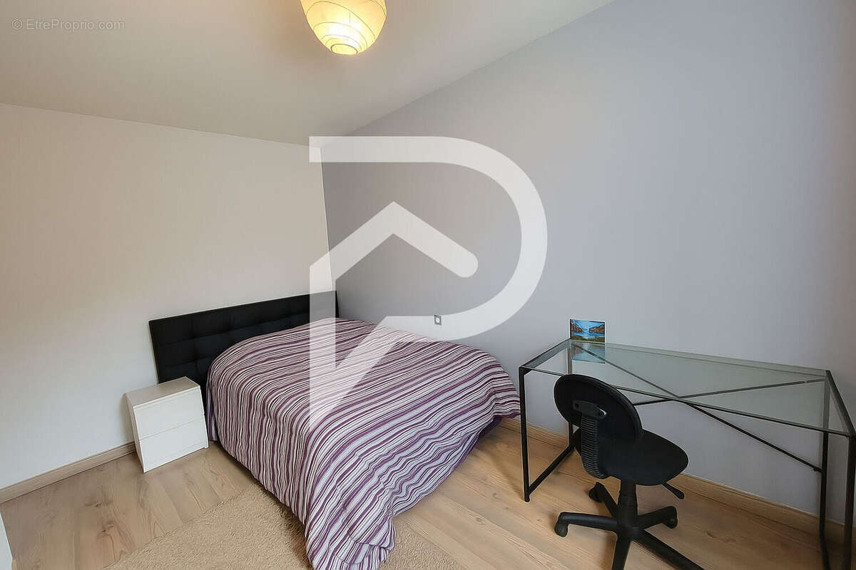 Maison à SAINT-CYPRIEN