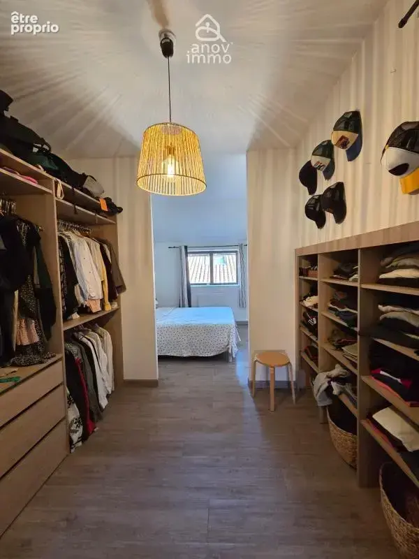 Maison au charme authentique et aux beaux volumes - photo 15