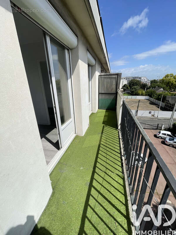 Photo 6 - Appartement à LE BLANC-MESNIL