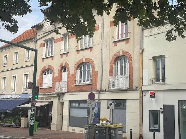 Appartement à LE VESINET