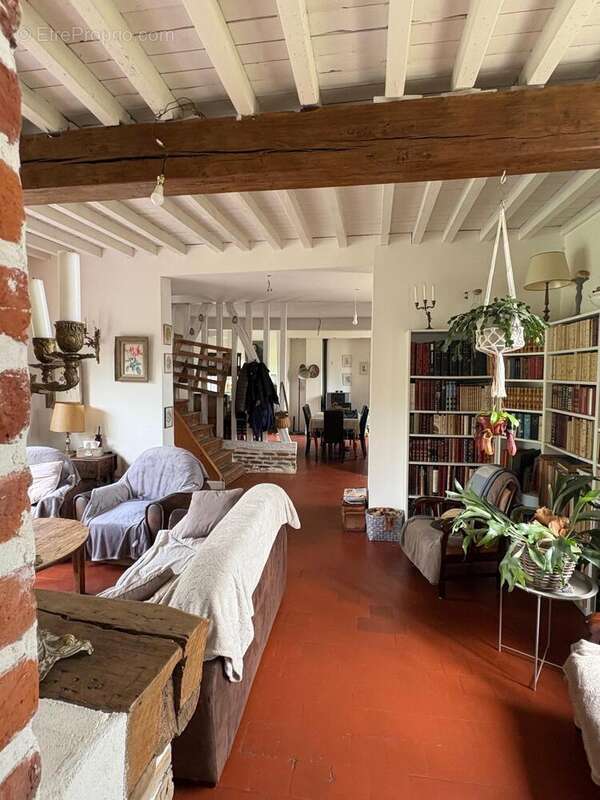 Maison 202 m² à Framerville-Rainecourt  - photo 7