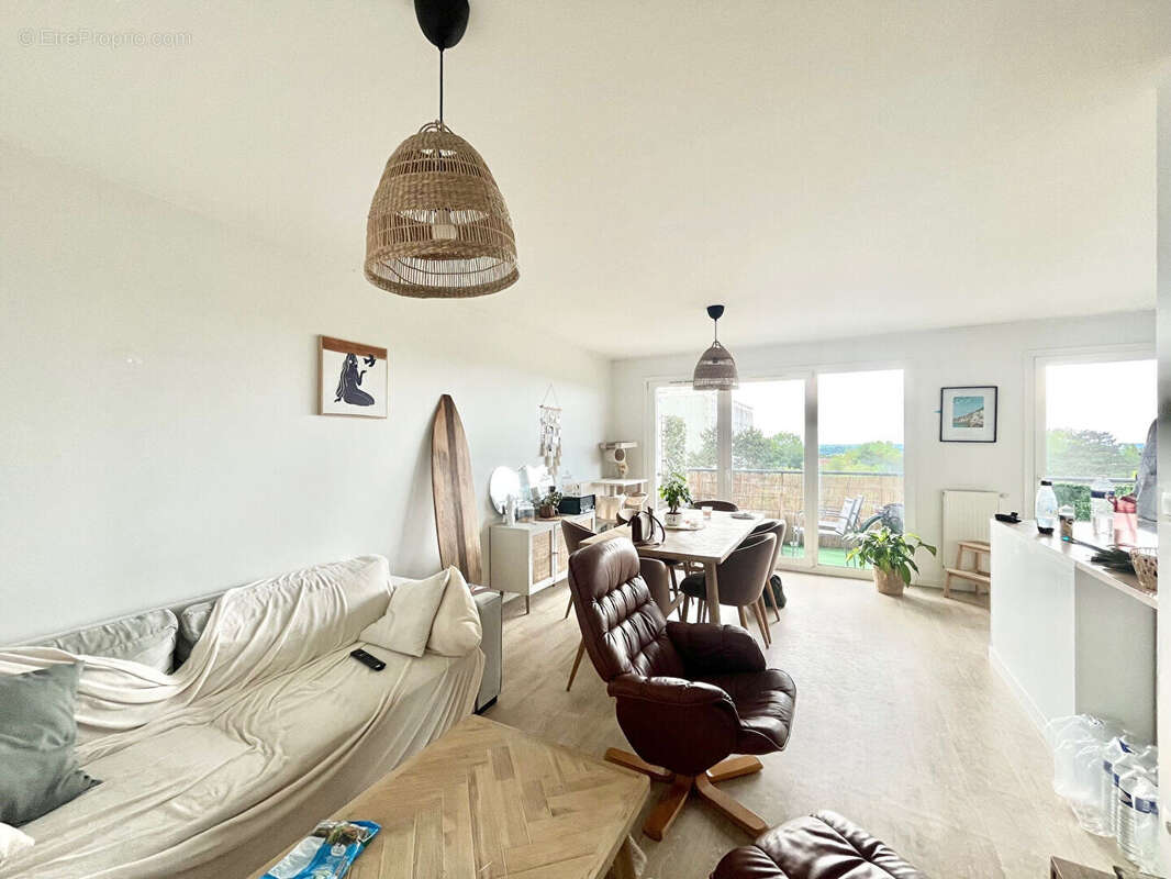 Appartement à HEROUVILLE-SAINT-CLAIR