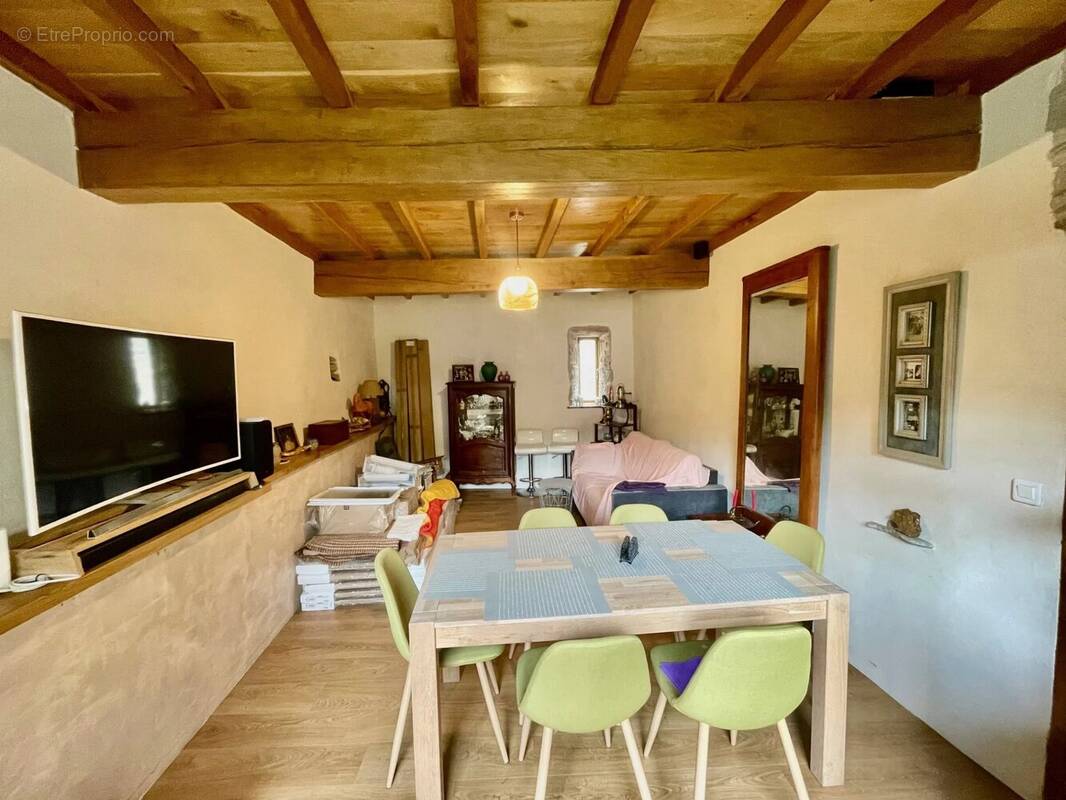 Maison à SAINT-PAUL-DE-JARRAT