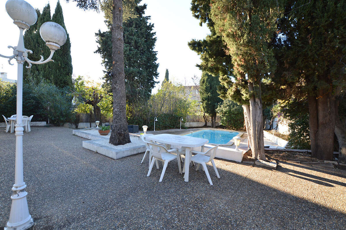 Maison à MARSEILLE-12E