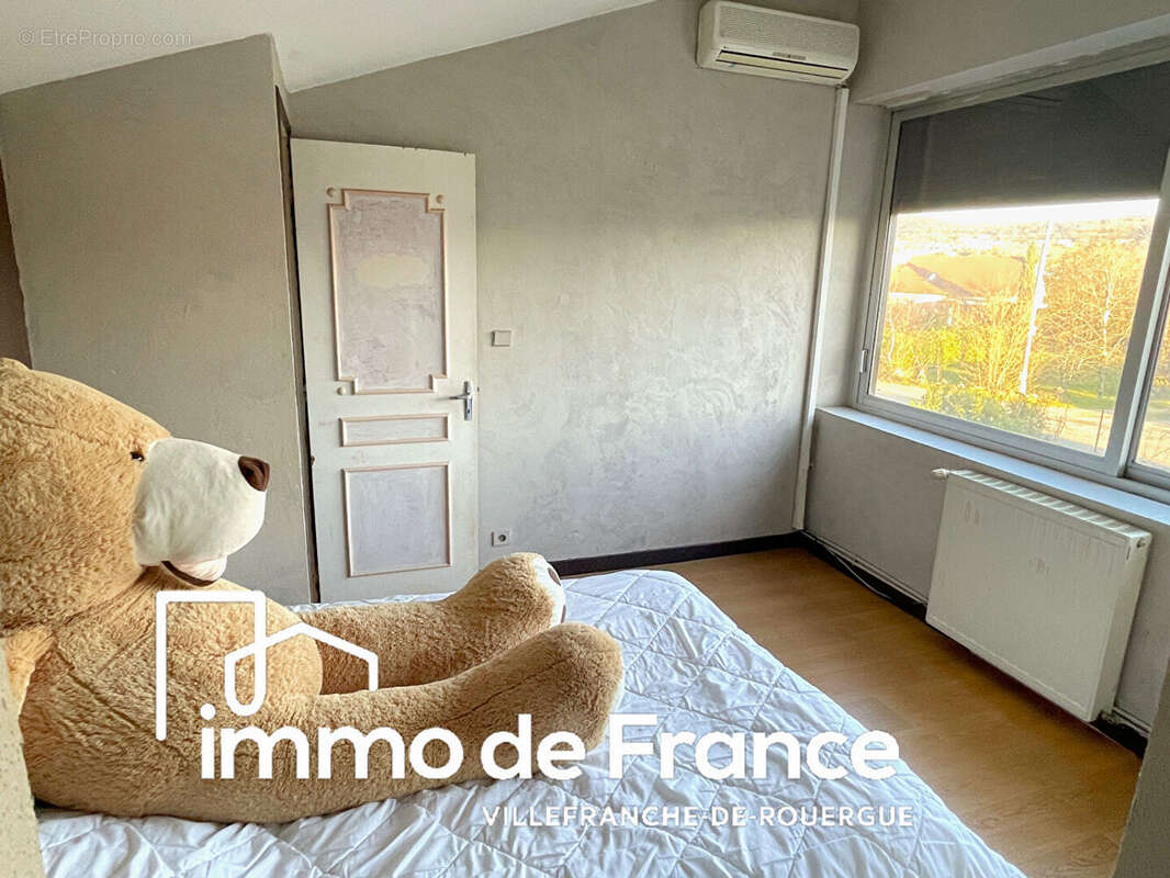 Ensemble immobilier - maison 119 m² + dépendance à rénover - photo 7