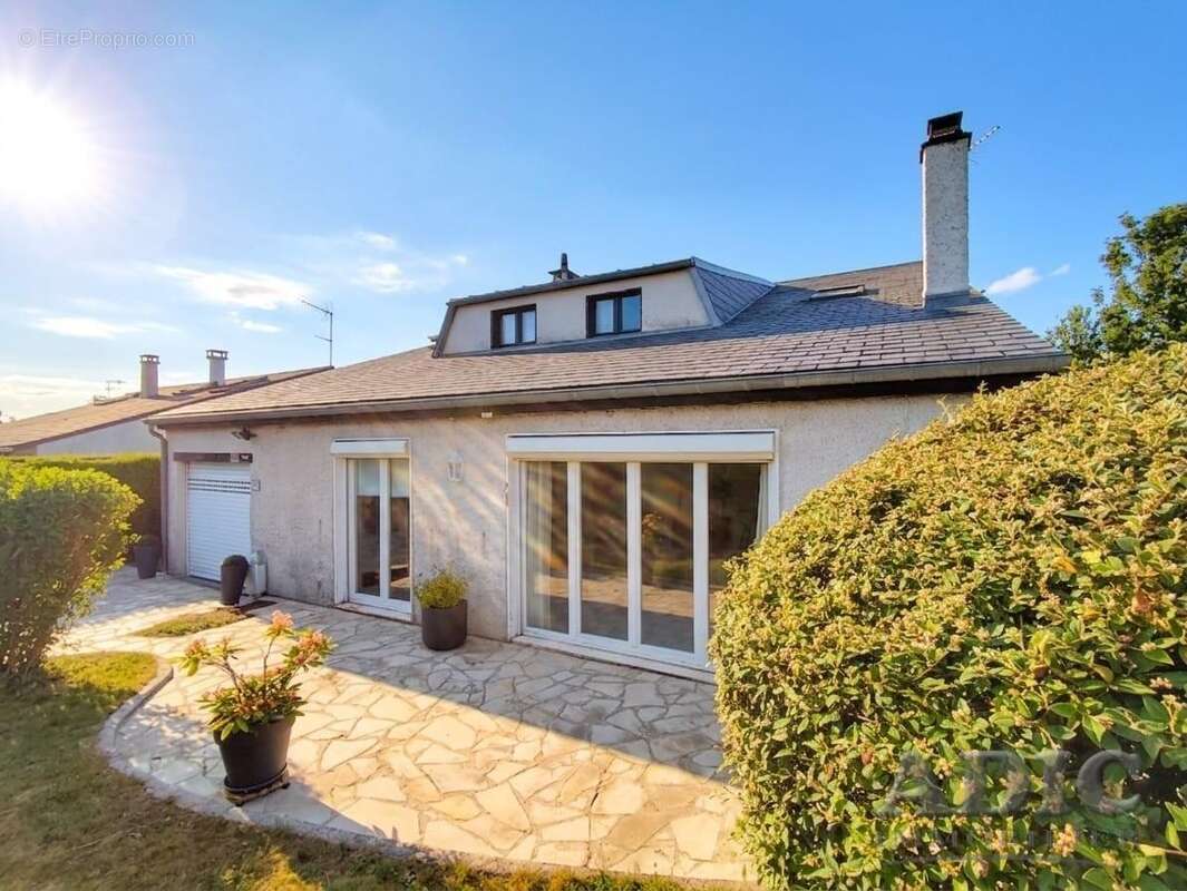 Maison à DAMMARTIN-EN-GOELE