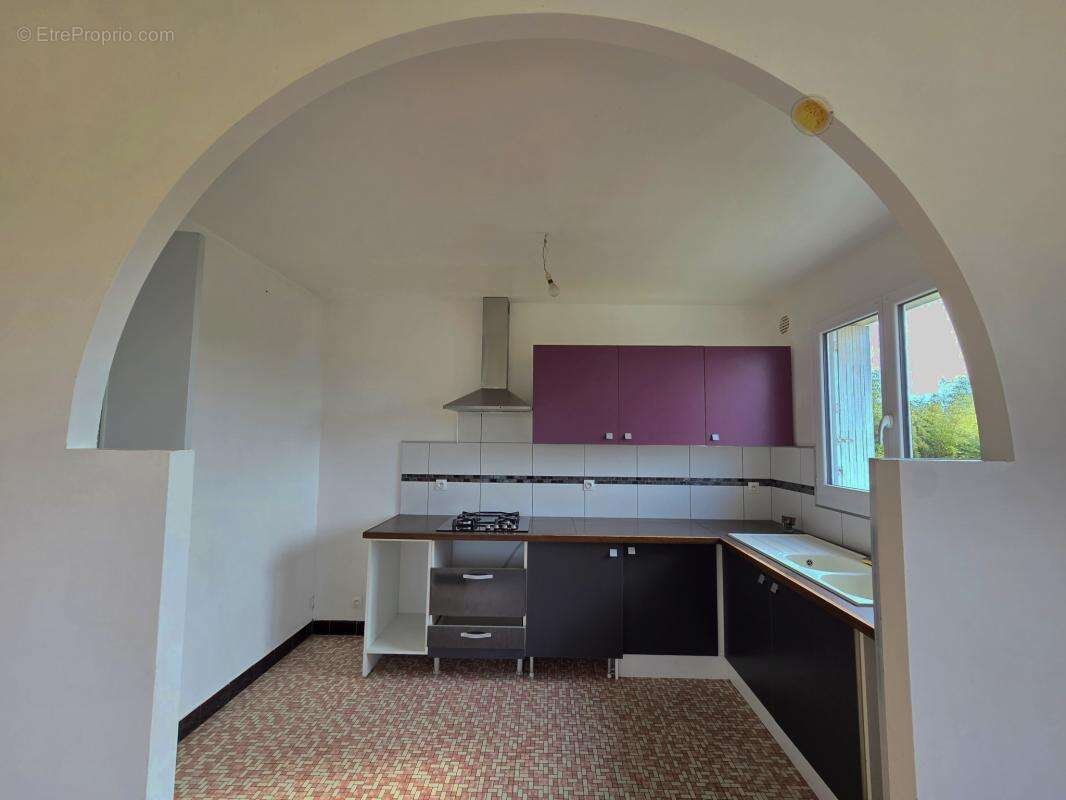 Maison à vendre 3 chambres et terrain constructible.Pontivy - photo 2