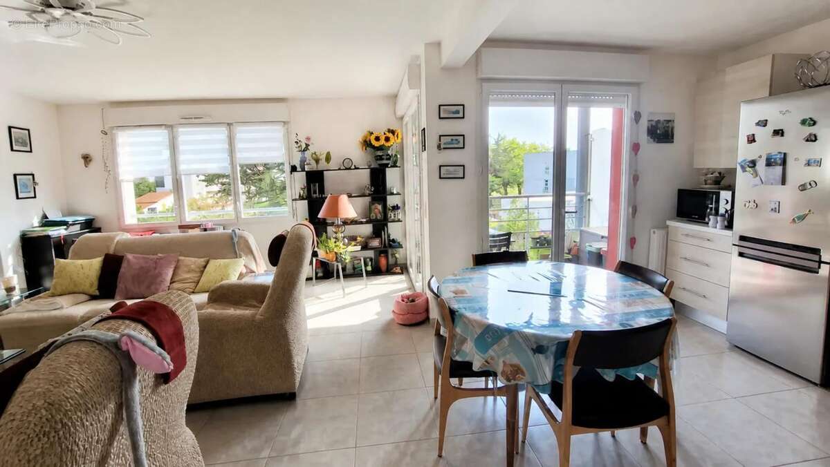Appartement de 3 pièces de 68 m² à Royan - photo 3