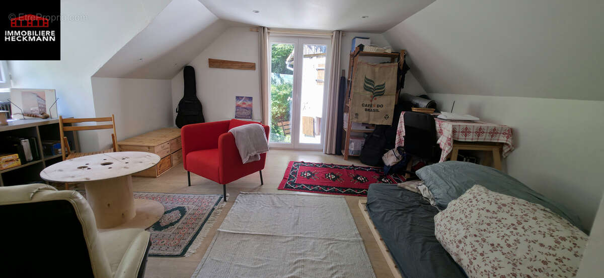 Maison 5 pièces 75m2 sur un terrain de 11.66 ares. - photo 6