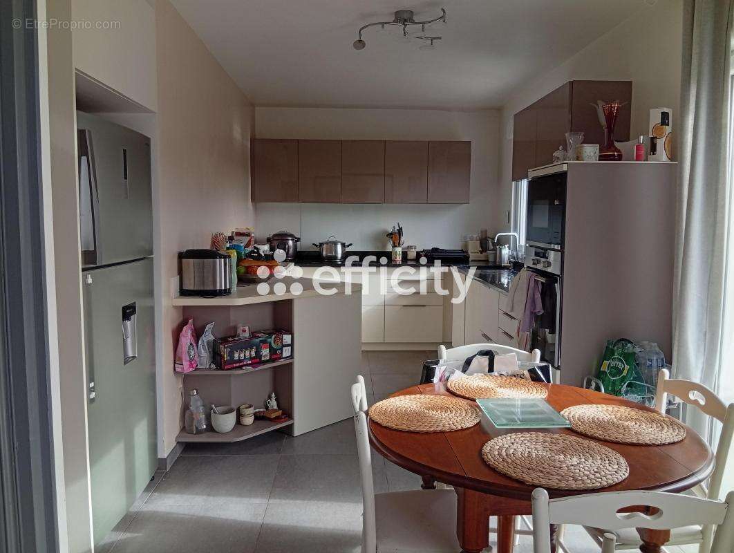 Maison à BURES-SUR-YVETTE