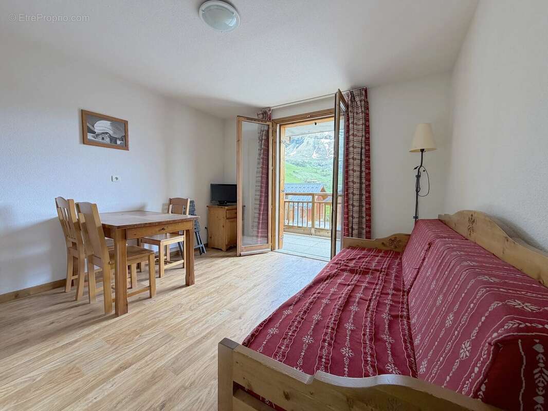 Appartement à ALBIEZ-MONTROND