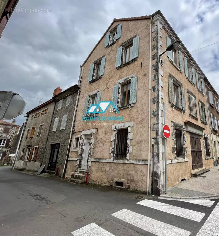 Maison à SAINT-GEORGES-D&#039;AURAC