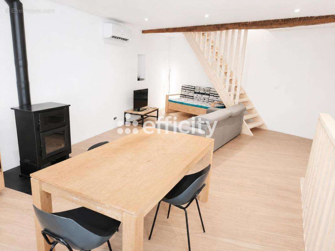 Maison 135 m² à Baixas  - photo 4