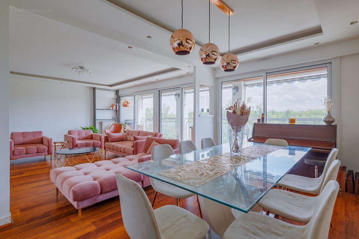 Appartement à CALUIRE-ET-CUIRE