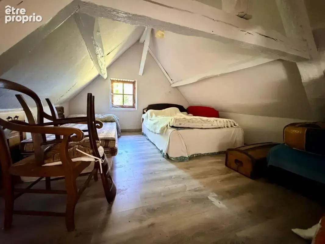 Trois maisons en pierre, piscine et étang - photo 27